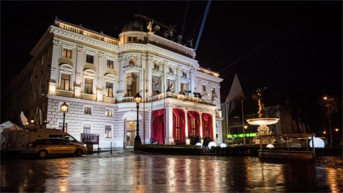 Opernball in Bratislava eröffnete die Ballsaison 