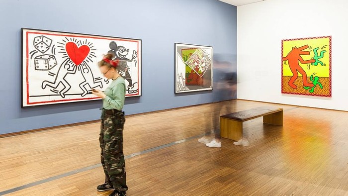 Keith Haring v Albertine