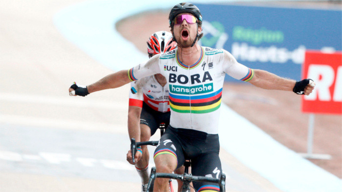 Peter Sagan vence en la clásica ciclista París - Roubaix