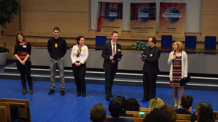 Toastmasters supera el miedo a hablar en público