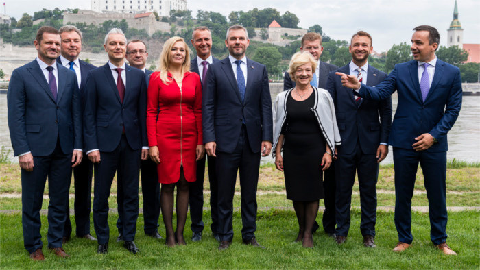 Ten Smer-SD MPs leaving party