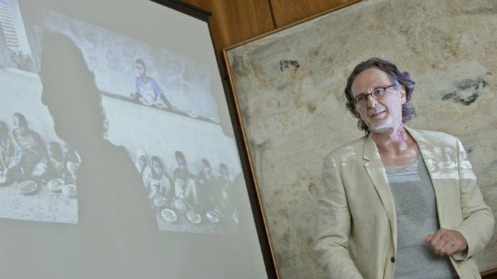 Víťaz súťaže Slovak Press Foto Ivan Holub v Nočnej pyramíde