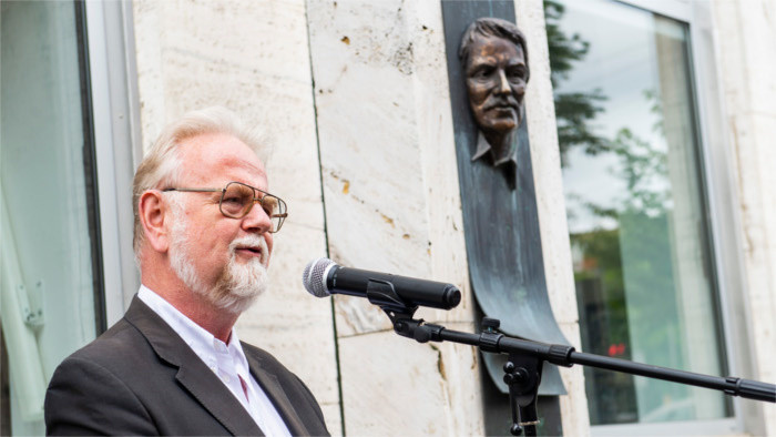 La présidente a honoré la mémoire de Ján Langoš