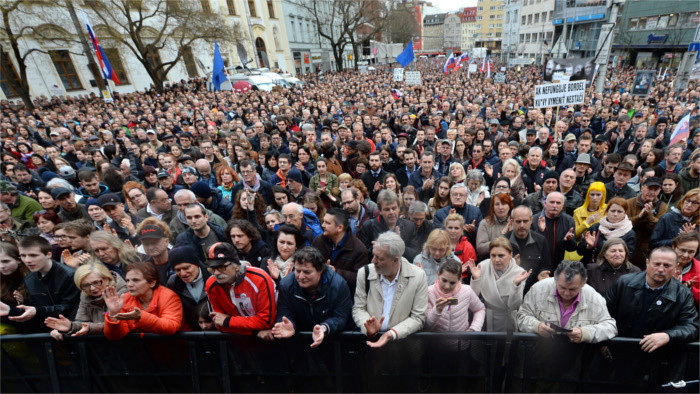 Weitere Protesttreffen im ganzen Land