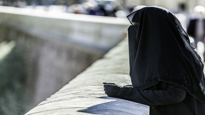 Burka-törvény