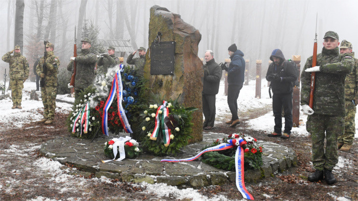 Manifestation de la commémoration de la plus grande tragédie aérienne