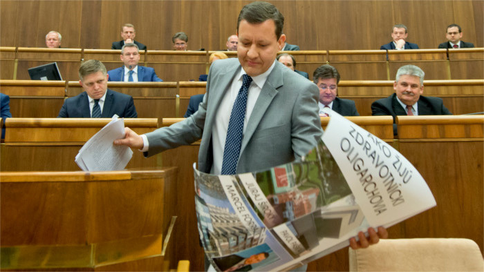L’affaire Váhostav secoue la scène politique slovaque