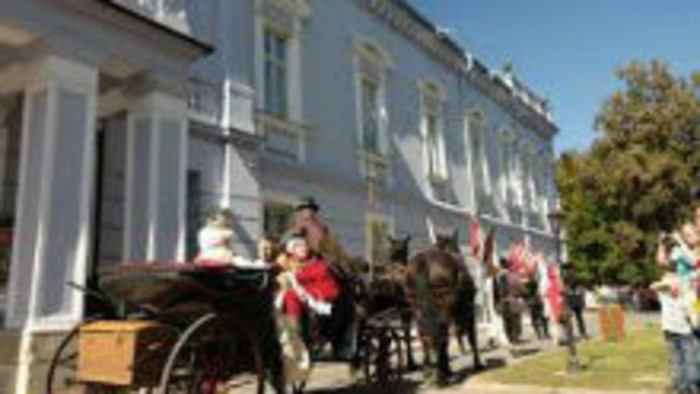 Potulky starým Urmínom 