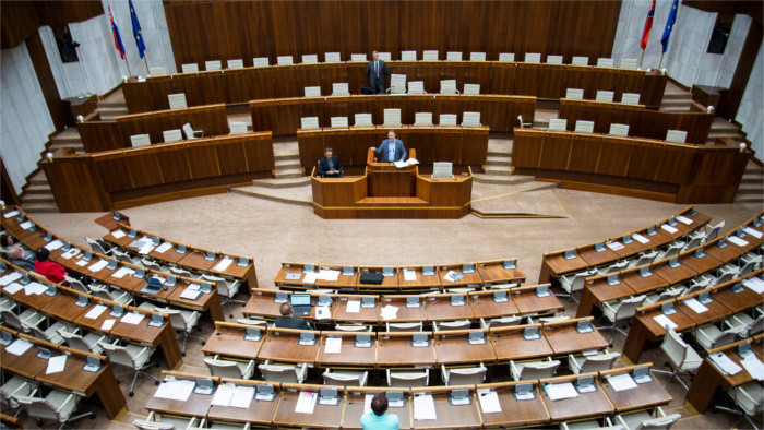 Los diputados nuevamente eligen a los magistrados para el Tribunal Constitucional