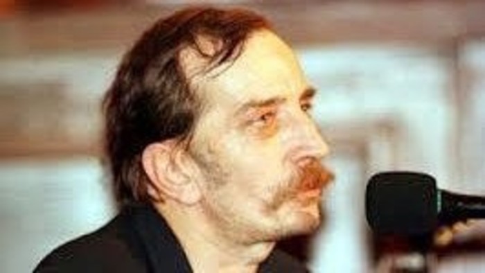 La música de Jaroslav Filip puesta sobre el escenario.