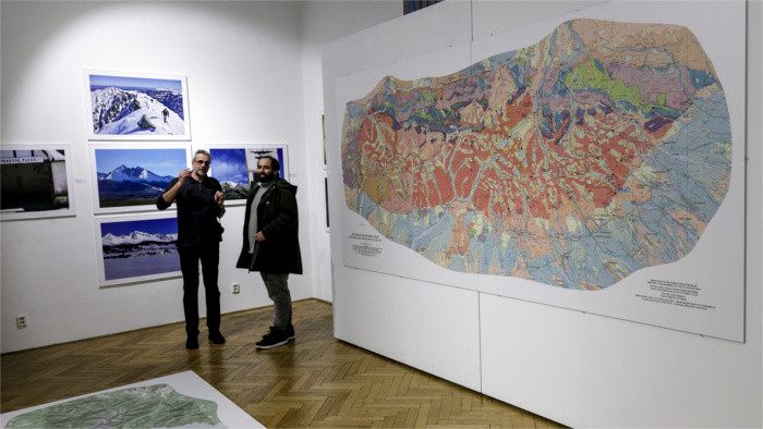 Открылась Выставка  «ТРИТРИ: Татры – глазами геологов»