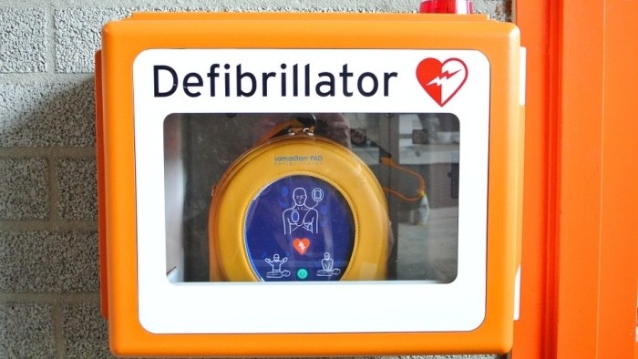 Defibrilátor v Ťahanovciach