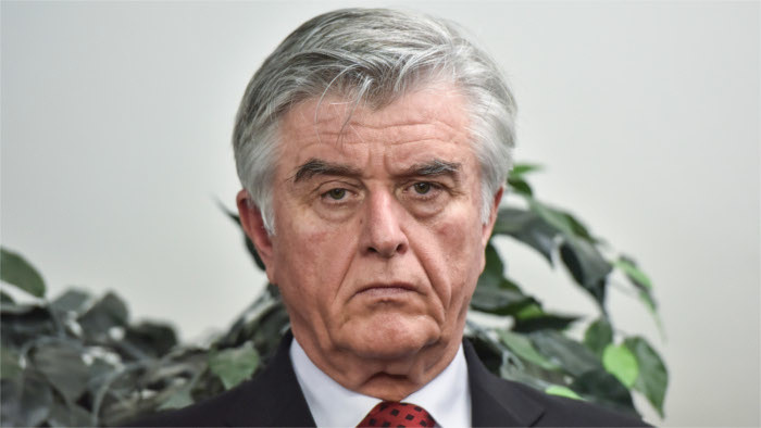 Predseda ÚDZS sa vzdal funkcie 