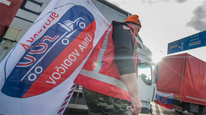 Las empresas de transporte por carretera en huelga en Bratislava y en la región de Orava