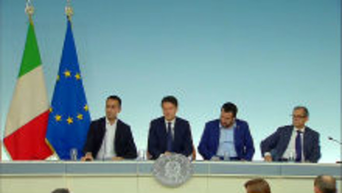 Csizmaország felrúgná a költségvetési takarékoskodás elvét