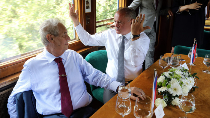 Slovak and Czech Presidents take symbolic ride on vintage train