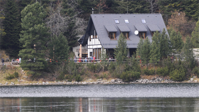 Ah, ma cabane au fond des bois !