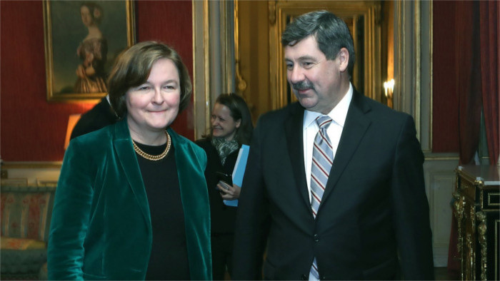 Entretiens de la diplomatie slovaque à Paris