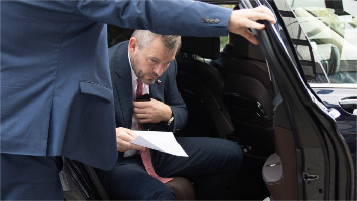 Tensions entre le Premier ministre et son successeur