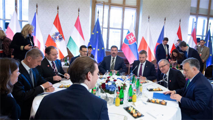 La Slovaquie s‘efforcera d’améliorer la perception du groupe V4