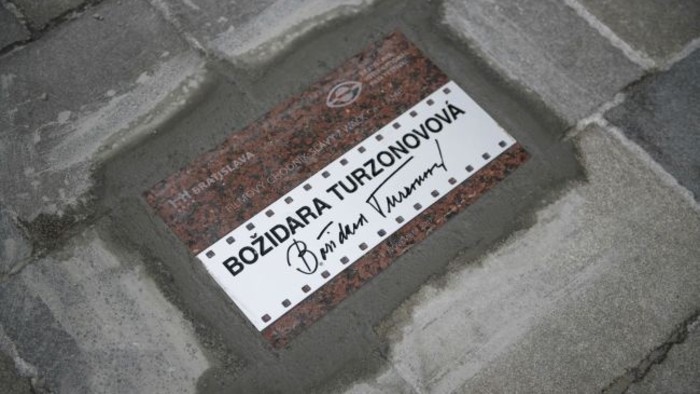 Na bratislavský Filmový chodník slávy pribudla dlaždica