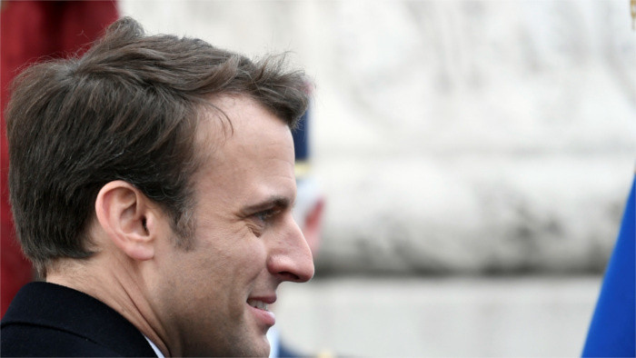 Emmanuel Macron présidera la France : les Slovaques se félicitent