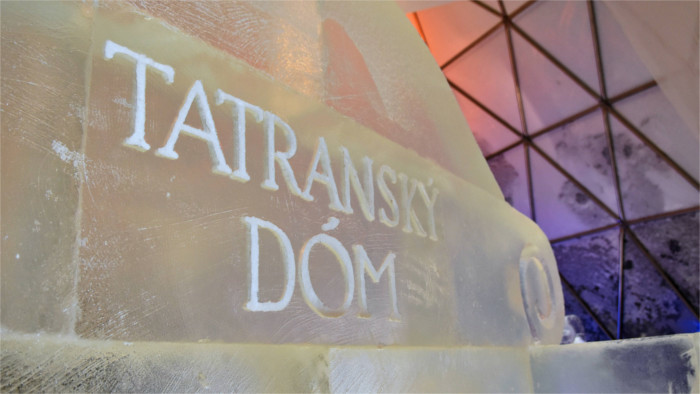 Comenzó la creación de la Catedral de Hielo en los Altos Tatras