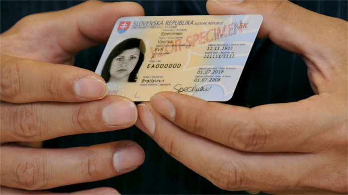 Nearly 3000 Slovaks have lost their citizenship