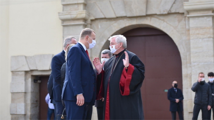 House chair Kollar officially apologises to Greek Catholic Church