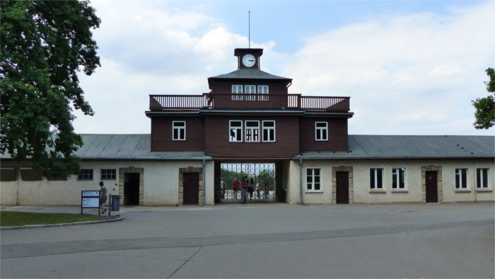 Slovak survivor of Buchenwald Alex Moskovic dies at 88 