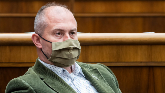Far right MP Kotleba files complaint against judge in cheque case