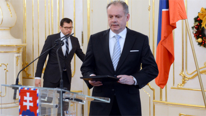 Prezident o kandidátoch na ústavných sudcov do volieb nerozhodne