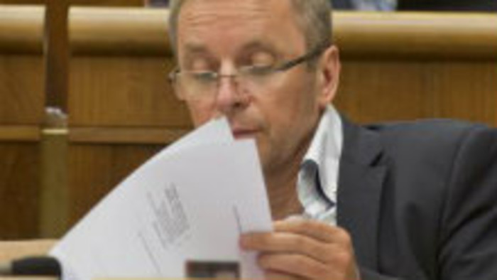 K veci: Ukrajina hľadá politickú zostavu, ktorá má pomôcť k nevyhnutným reformám...