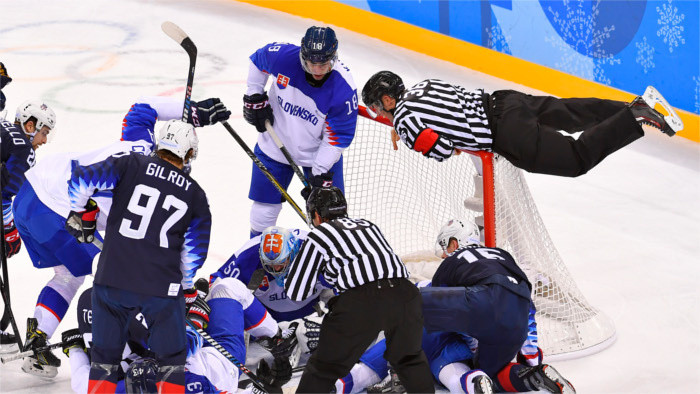 Eslovaquia pierde su segundo partido en el torneo olímpico de hockey sobre hielo