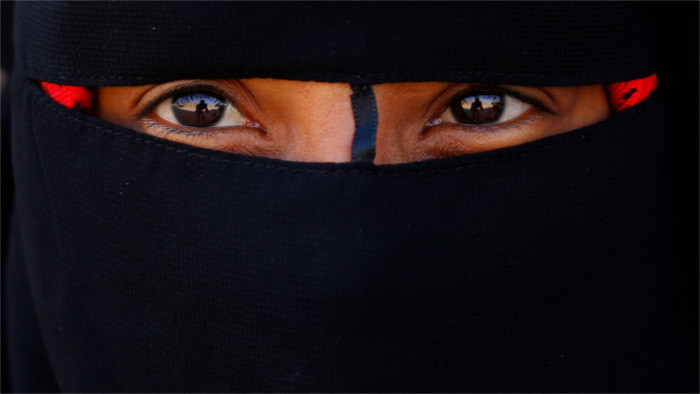 Slovak National Party preparing a burqa ban