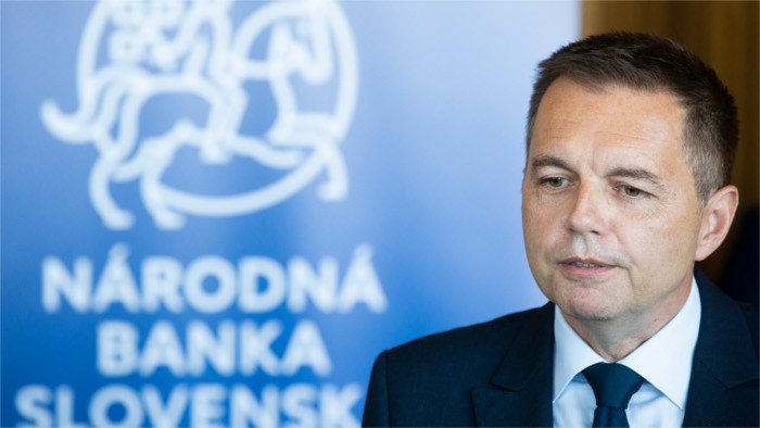 Kažimir asume el cargo de Gobernador del Banco Nacional Eslovaco 