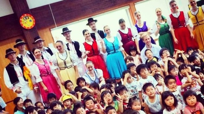 Performing Slovak folk in Japan