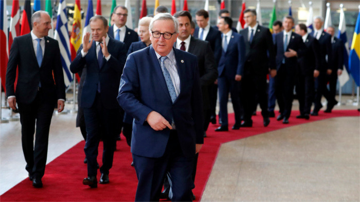 La UE dispuesta a ofrecer una prórroga del Brexit