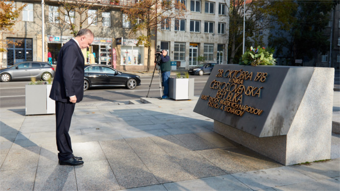 Presidente Kiska asiste a conmemoración por el 98 aniversario de la fundación de la República Checoslovaca