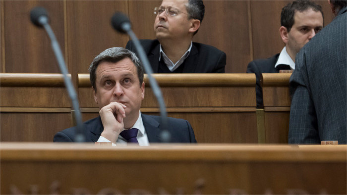 Sesión extraordinaria del Parlamento para destituir a su presidente, Andrej Danko