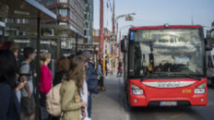 Glosa: Žena v autobuse