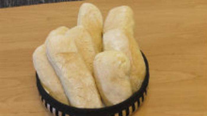 Veľkonočná žemľová baba