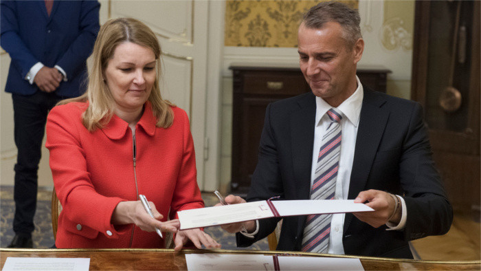 OECD will help to prepare National Strategy to fight corruption 