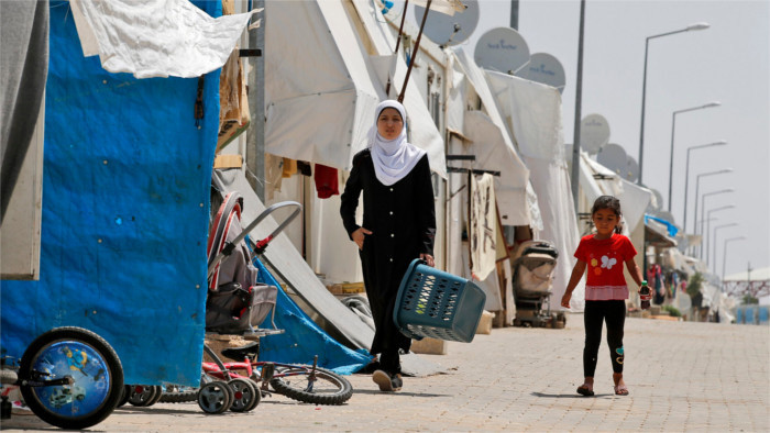 Hoy llega a Eslovaquia la primera refugiada siria procedente de campo de refugiados griego