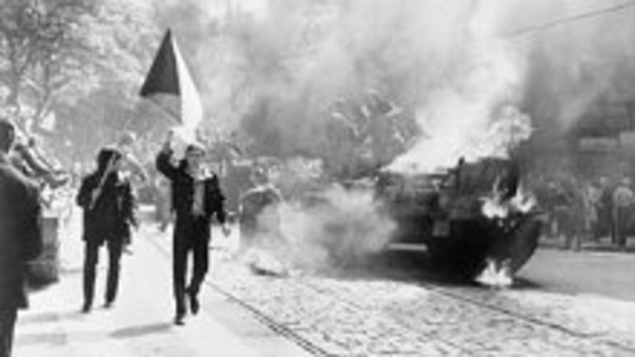 Glosa: Spomienka na okupáciu