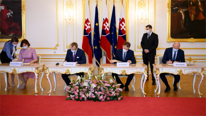 Podpis koaličnej zmluvy