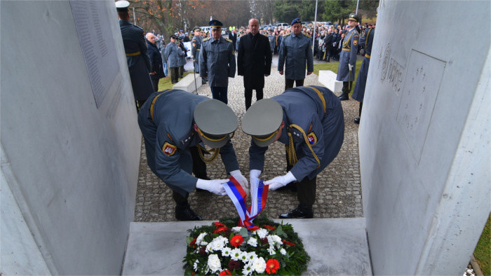 Háji-Nicovô, nuevo monumento en homenaje a los veteranos de guerra