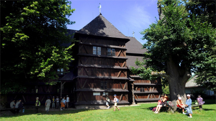 Hronsek: tiny village with throngs of tourists