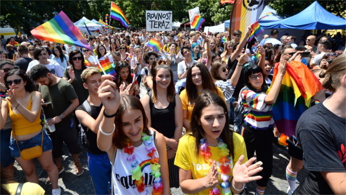 Два митинга одновременно прошли в Братиславе