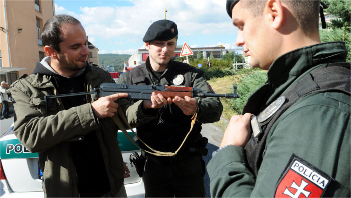 Compétences de la police et du service de renseignement renforcées